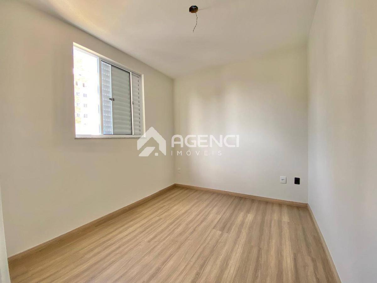 Apartamento, Cabral, 2 Quartos, 0 Vaga, 1 Suíte