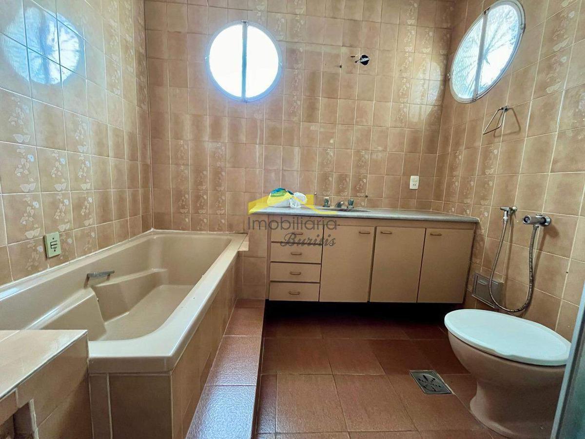 Casa, Buritis, 5 Quartos, 6 Vagas, 2 Suítes