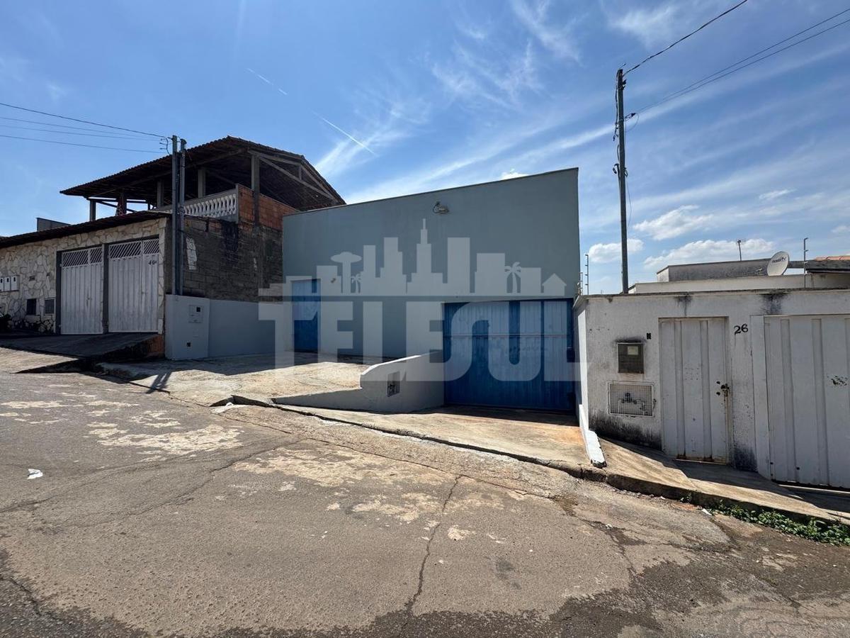 Galpão, Parque Rinaldo, 0 Quarto, 2 Vagas