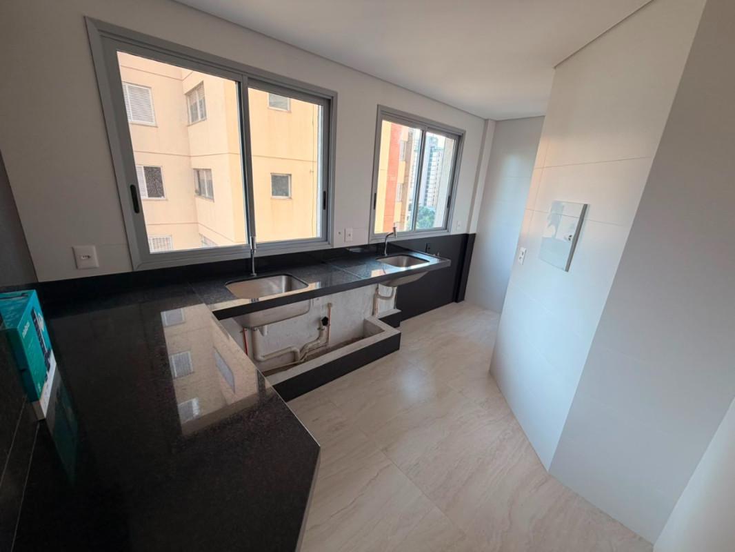 Apartamento, Lourdes, 2 Quartos, 2 Vagas, 1 Suíte