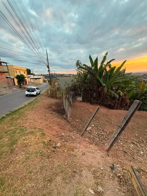 Lote, Novo Horizonte, 0 Quarto, 0 Vaga