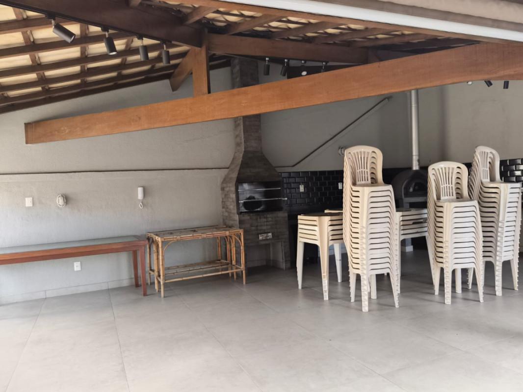 Apartamento, Vila Paris, 2 Quartos, 1 Vaga