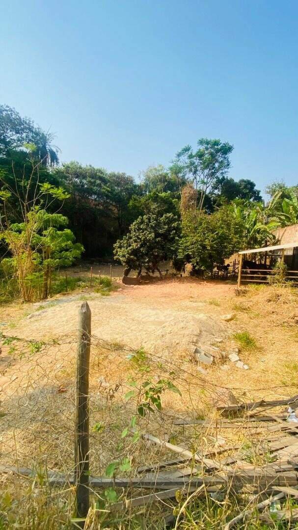 Lote, Centro, 0 Quarto, 0 Vaga