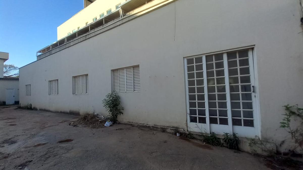 Galpão, Dona Clara, 0 Quarto, 15 Vagas