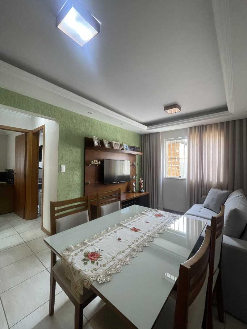 Apartamento, Sagrada Família, 2 Quartos, 1 Vaga