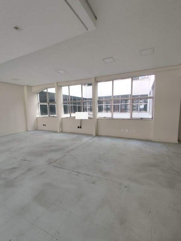 Andar, Centro, 0 Quarto, 0 Vaga