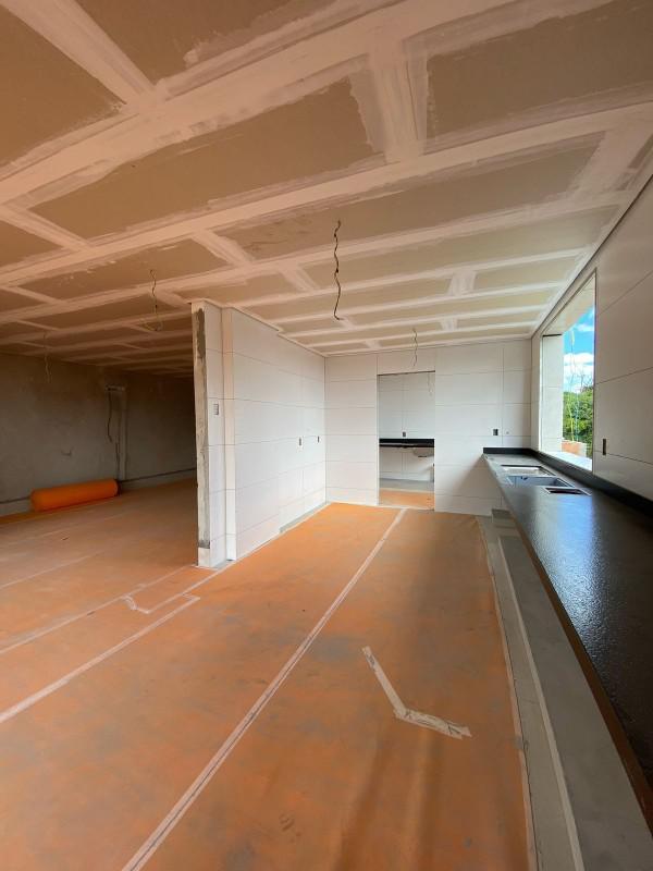 Apartamento, Ouro Preto, 4 Quartos, 3 Vagas, 4 Suítes
