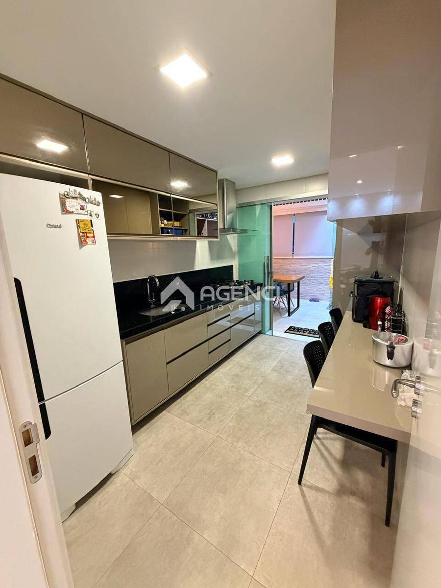 Apartamento, Inconfidência, 2 Quartos, 0 Vaga, 1 Suíte