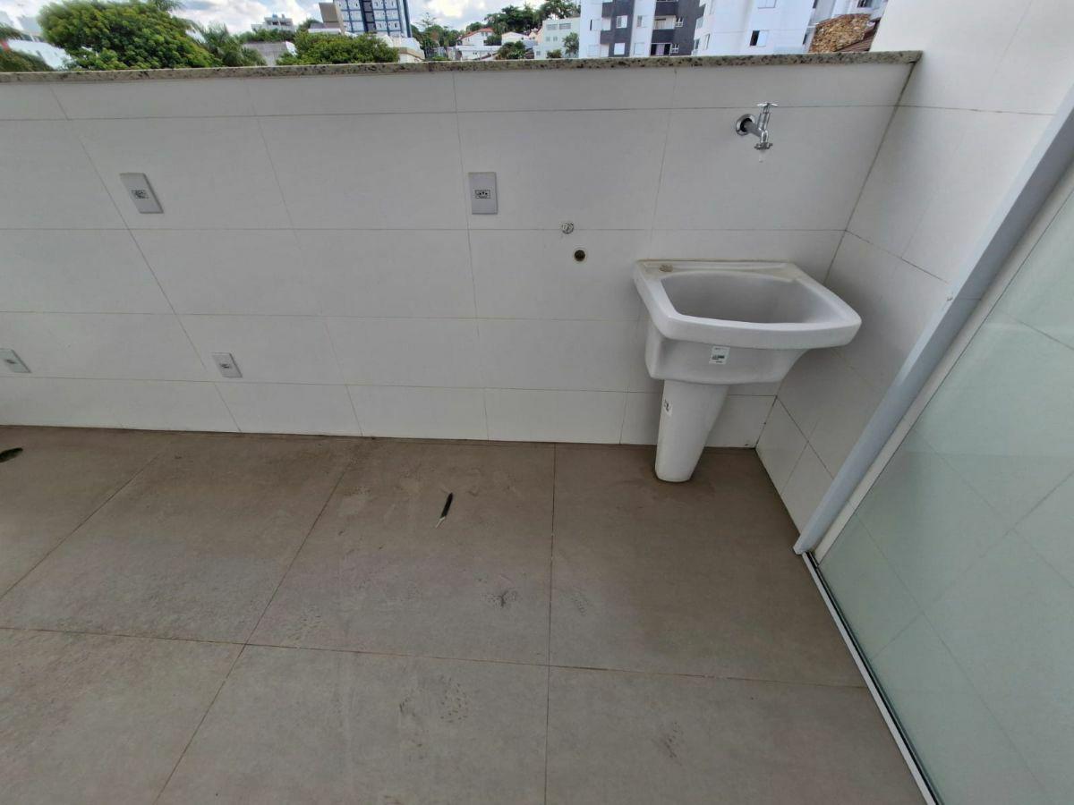 Cobertura, Santa Rosa, 4 Quartos, 3 Vagas