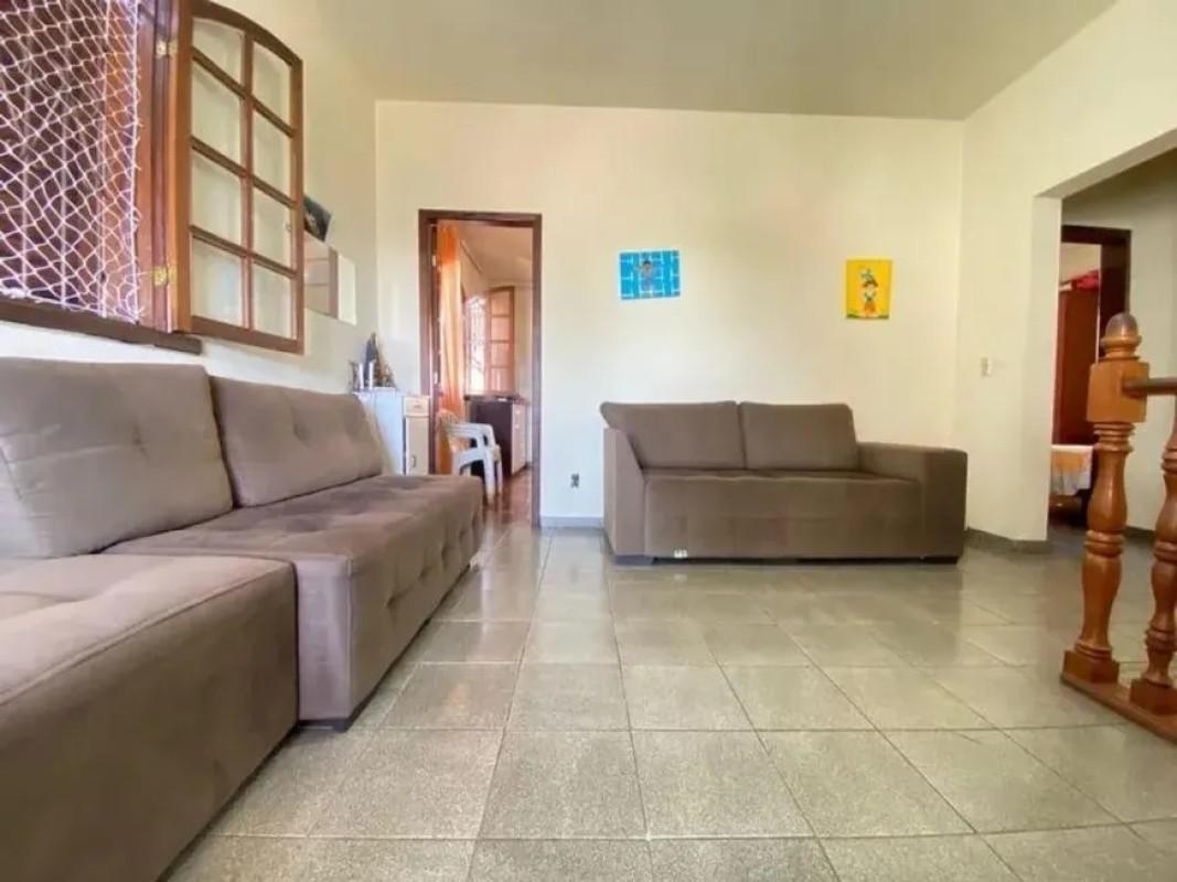 Casa, Candelária, 4 Quartos, 3 Vagas