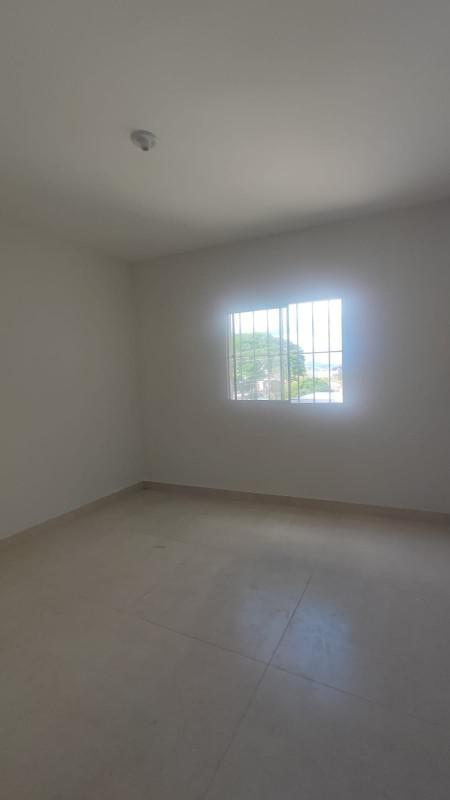 Casa, Santa Cruz, 2 Quartos, 1 Vaga
