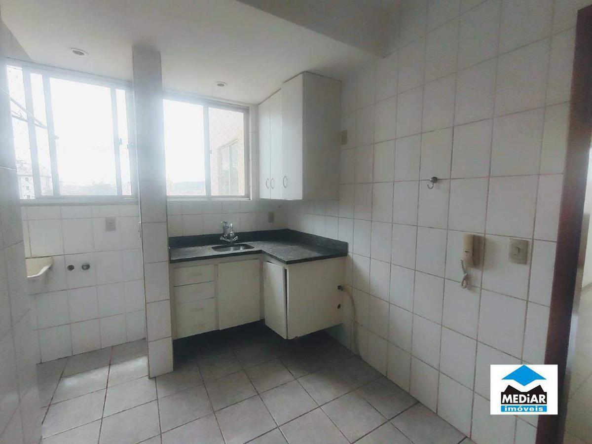 Apartamento, Floresta, 3 Quartos, 2 Vagas, 1 Suíte