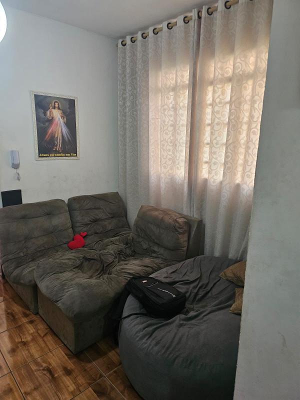 Apartamento, Pongelupe (barreiro), 2 Quartos, 1 Vaga