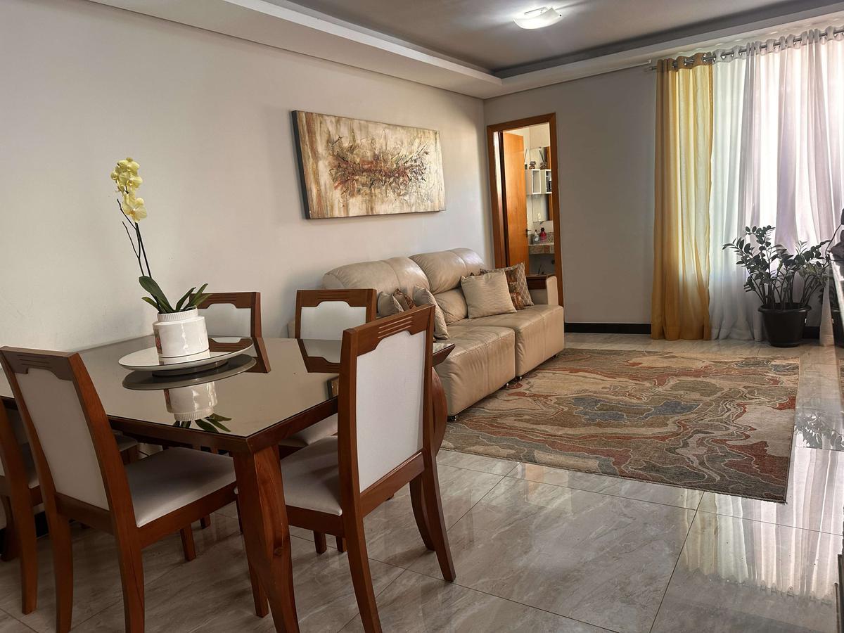 Casa, Fernão Dias, 3 Quartos, 2 Vagas, 1 Suíte