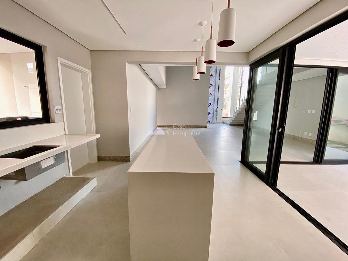 Casa, Condominio Gran Park, 4 Quartos, 4 Vagas, 3 Suítes