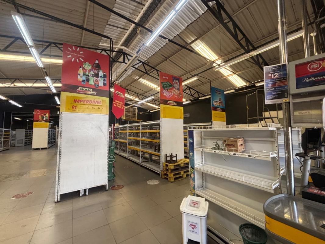 Galpão, São Benedito, 0 Quarto, 5 Vagas