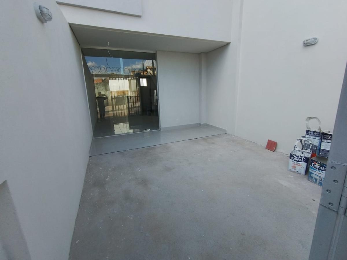 Casa, Rio Branco, 2 Quartos, 1 Vaga, 2 Suítes