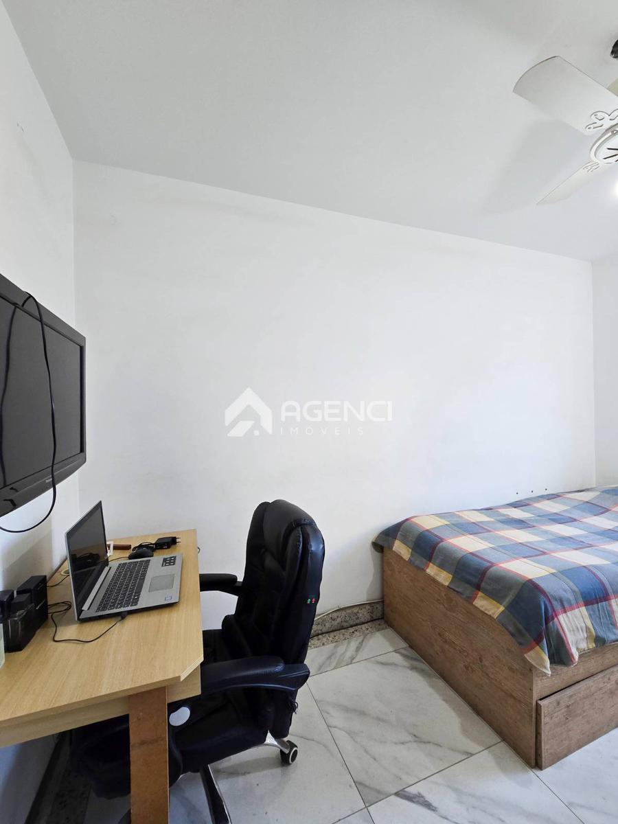 Apartamento, Castelo, 3 Quartos, 0 Vaga, 2 Suítes