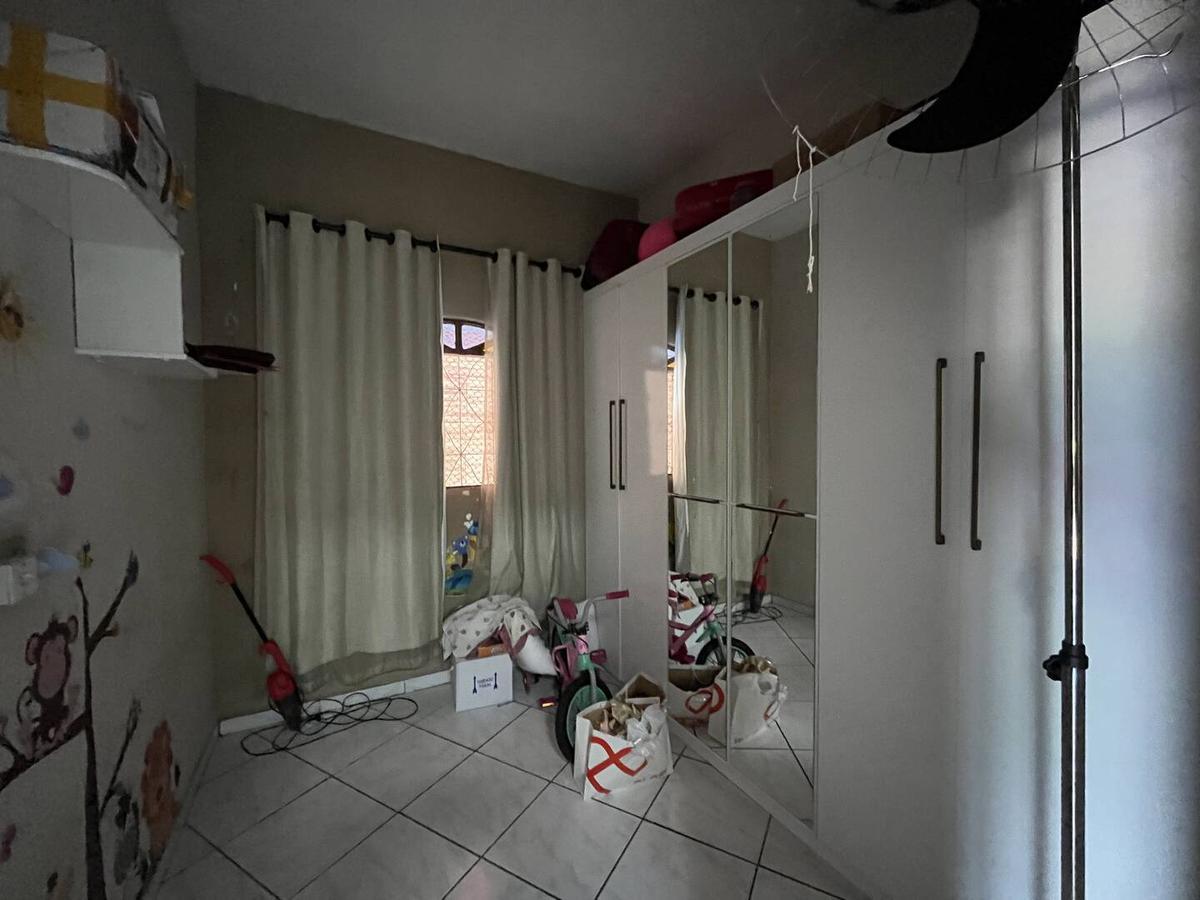 Casa, Caladinho, 4 Quartos, 2 Vagas