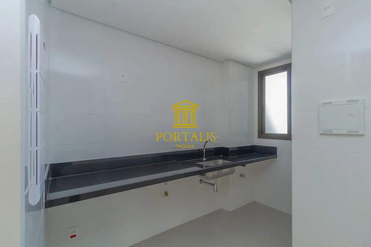 Cobertura, Serra, 3 Quartos, 2 Vagas, 1 Suíte