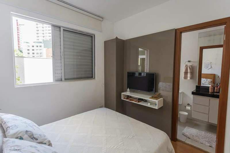 Apartamento, Serra, 2 Quartos, 2 Vagas, 1 Suíte