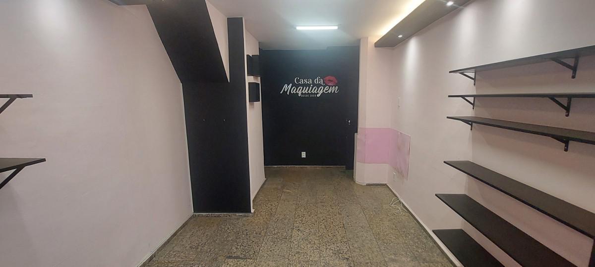 Andar, Savassi, 0 Quarto, 0 Vaga