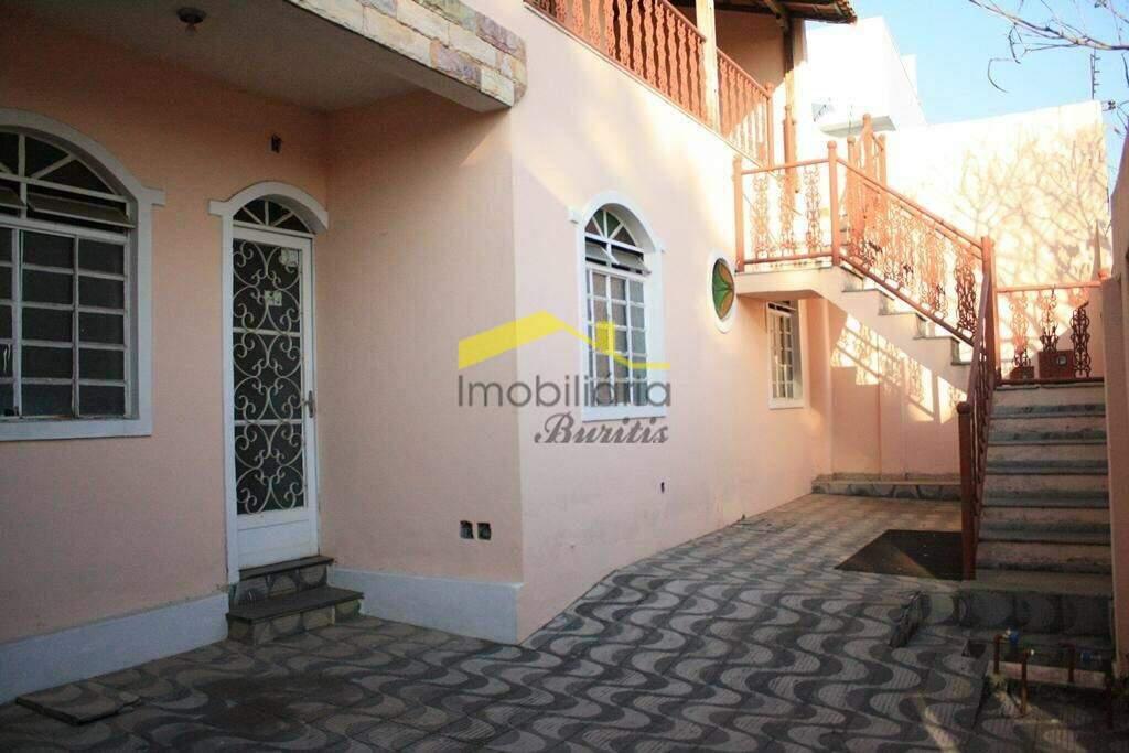 Casa, Havaí, 3 Quartos, 3 Vagas, 1 Suíte