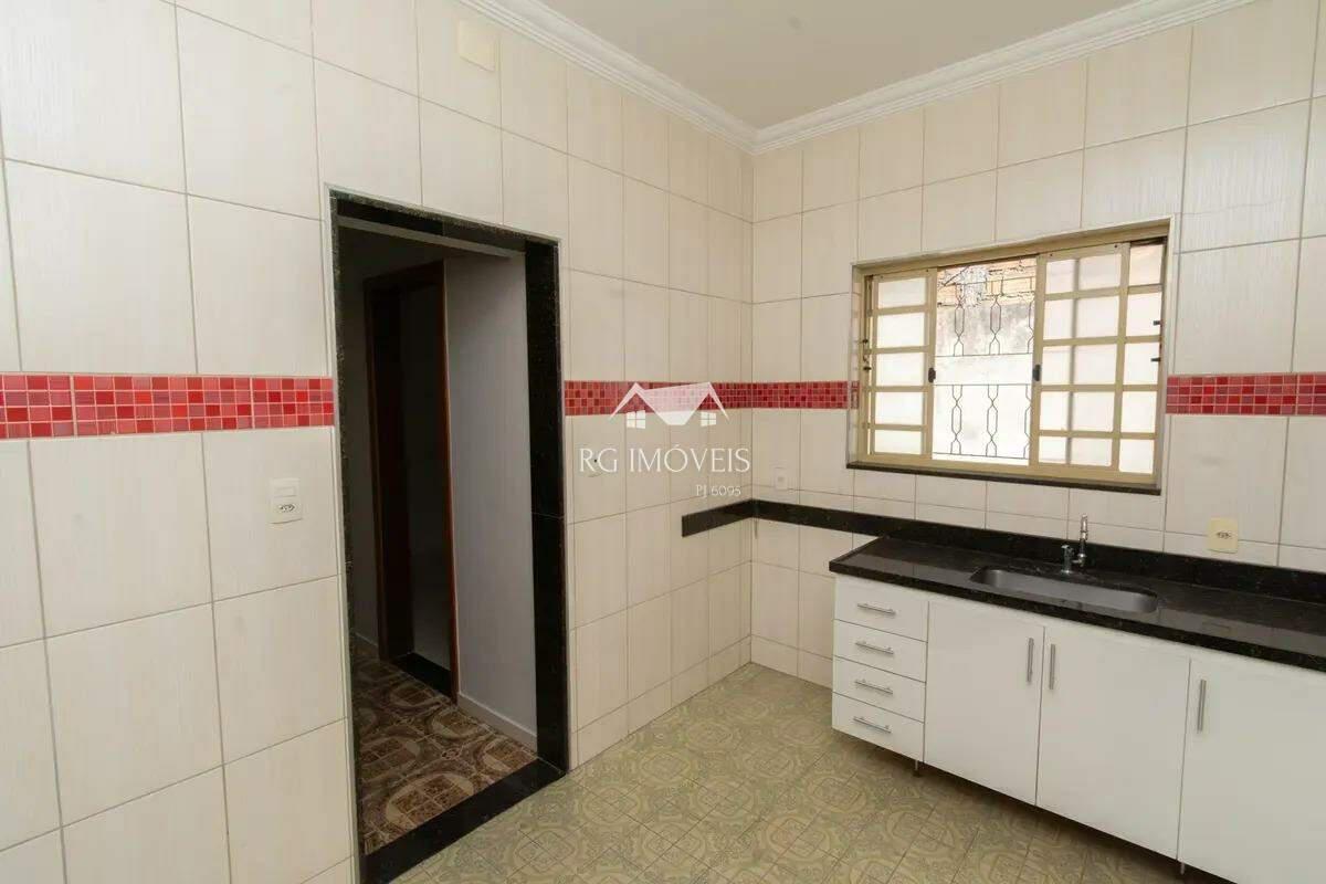 Casa, Santa Helena, 3 Quartos, 2 Vagas