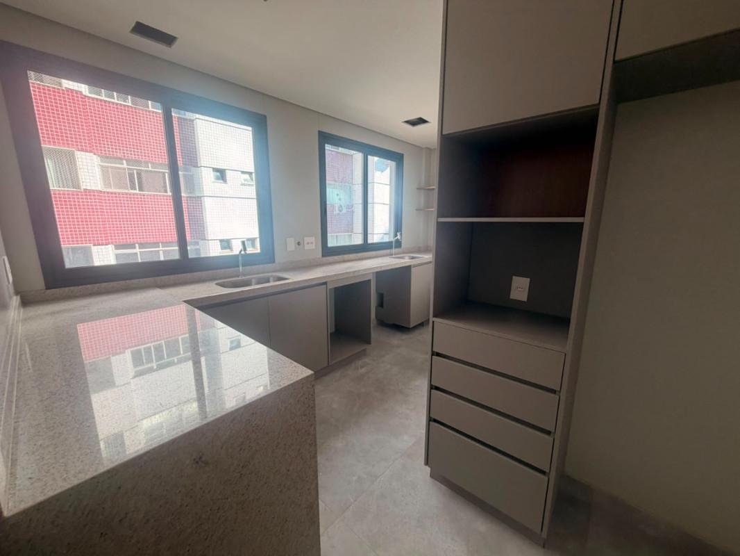 Apartamento, Lourdes, 2 Quartos, 2 Vagas, 1 Suíte