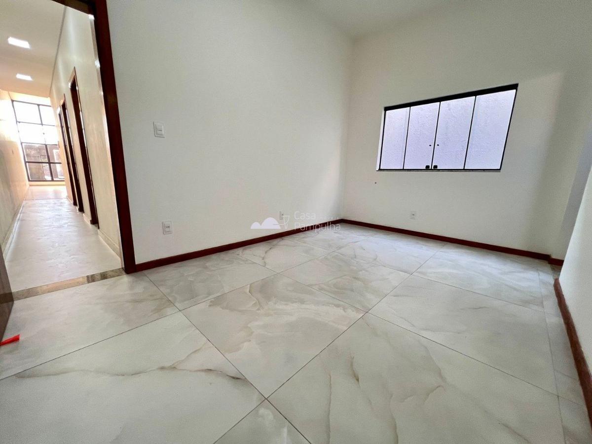 Casa, Conjunto Minascaixa, 3 Quartos, 2 Vagas, 1 Suíte
