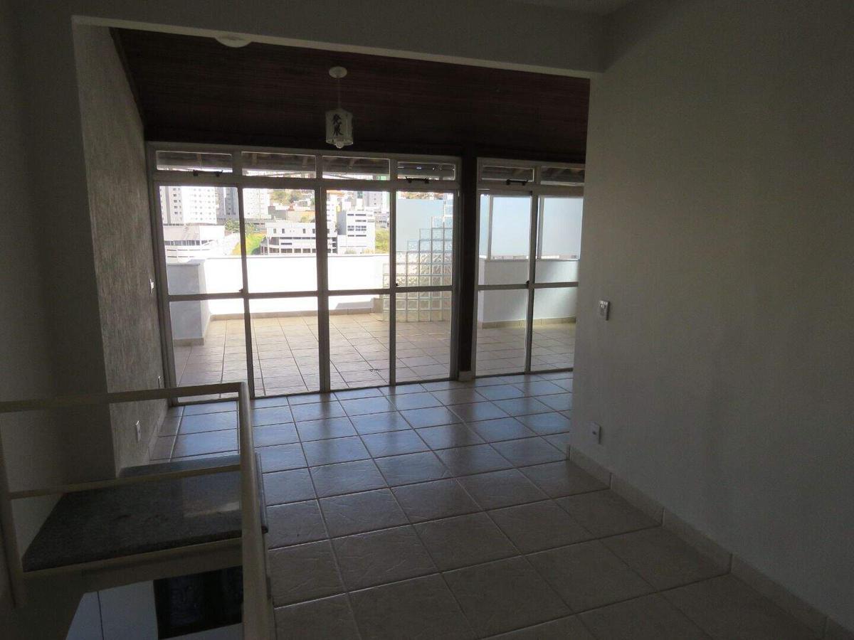 Cobertura, Buritis, 3 Quartos, 2 Vagas, 1 Suíte