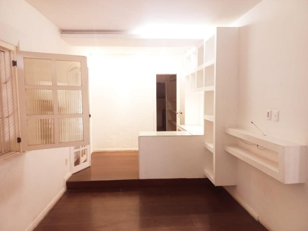 Casa, Planalto, 3 Quartos, 3 Vagas, 1 Suíte