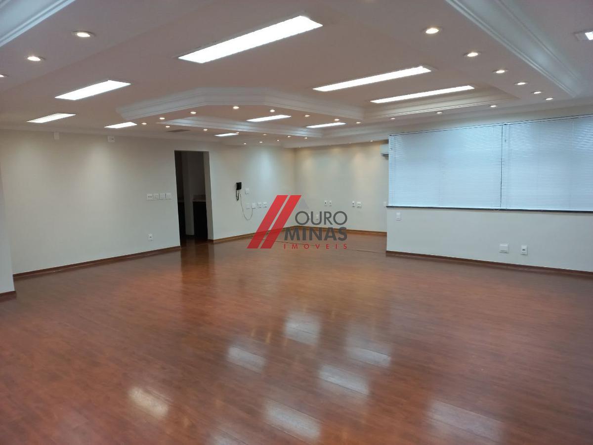 Sala, Santa Efigênia, 3 Vagas