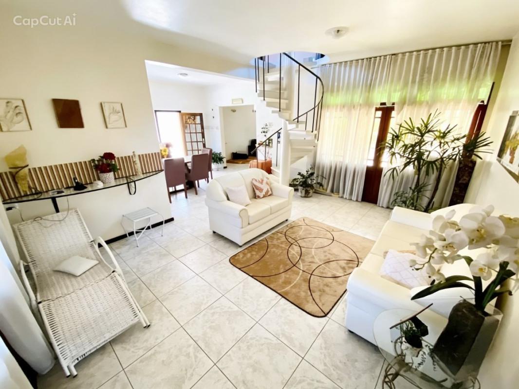 Casa, Bandeirantes (pampulha), 4 Quartos, 8 Vagas, 2 Suítes