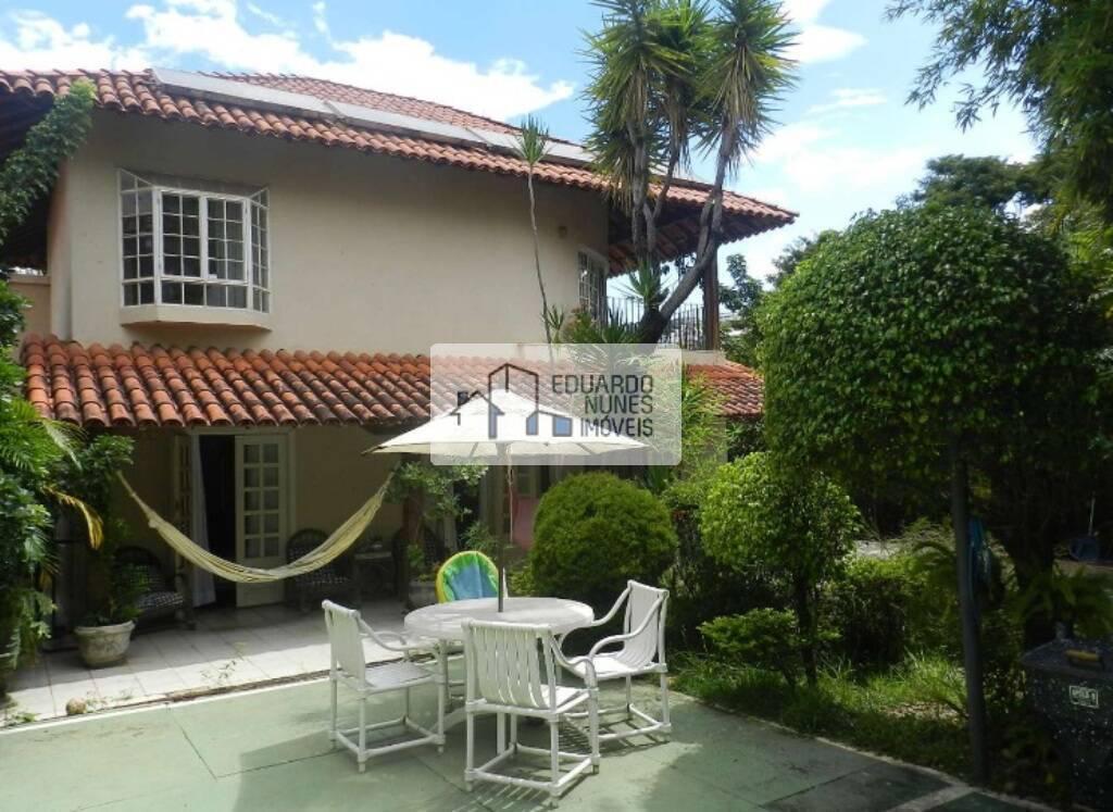 Casa, Santa Lúcia, 6 Quartos, 10 Vagas, 3 Suítes