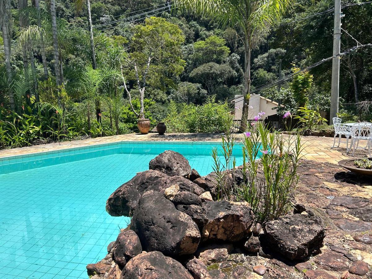 Casa, Jardim Canadá, 3 Quartos, 6 Vagas, 1 Suíte