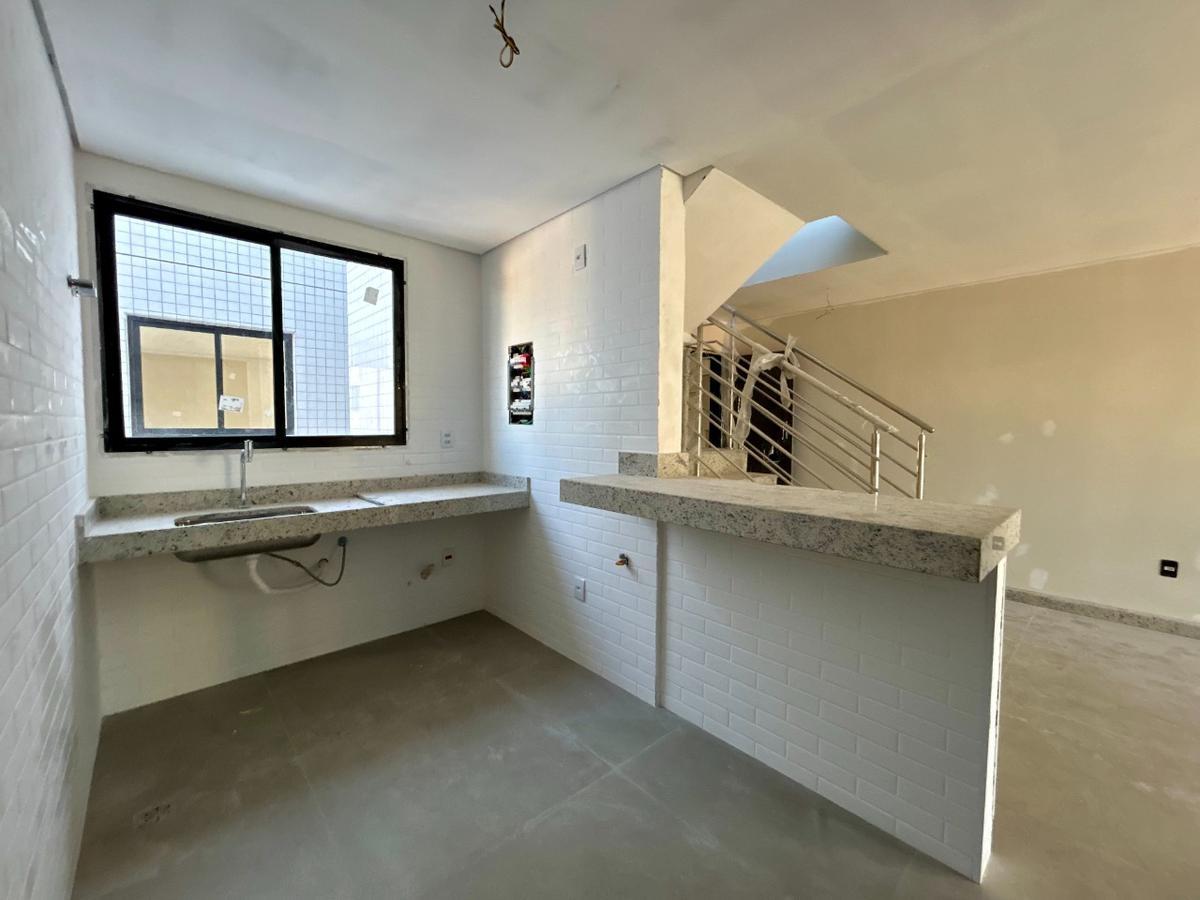 Cobertura, Liberdade, 3 Quartos, 2 Vagas, 1 Suíte