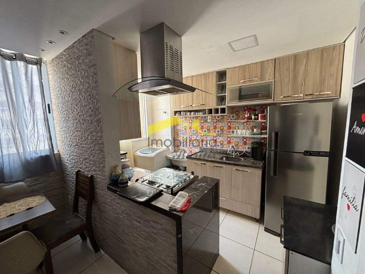 Apartamento, Palmeiras, 2 Quartos, 1 Vaga