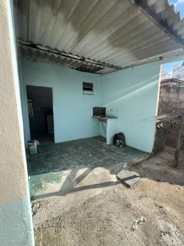 Casa, Novo das Indústrias (barreiro), 1 Quarto, 0 Vaga
