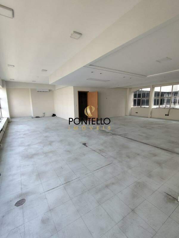 Andar, Centro, 0 Quarto, 0 Vaga