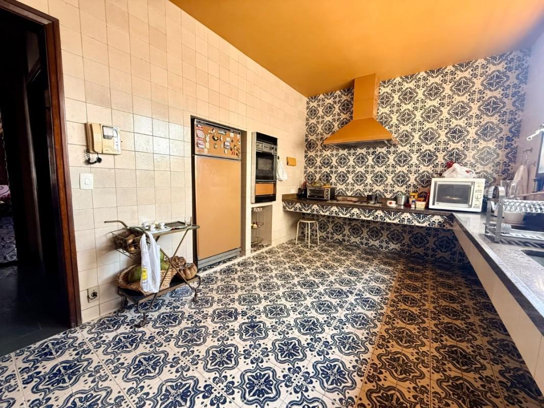 Casa, Santa Lúcia, 4 Quartos, 3 Vagas, 1 Suíte