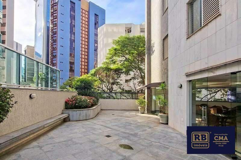 Apartamento, Funcionários, 4 Quartos, 2 Vagas, 1 Suíte