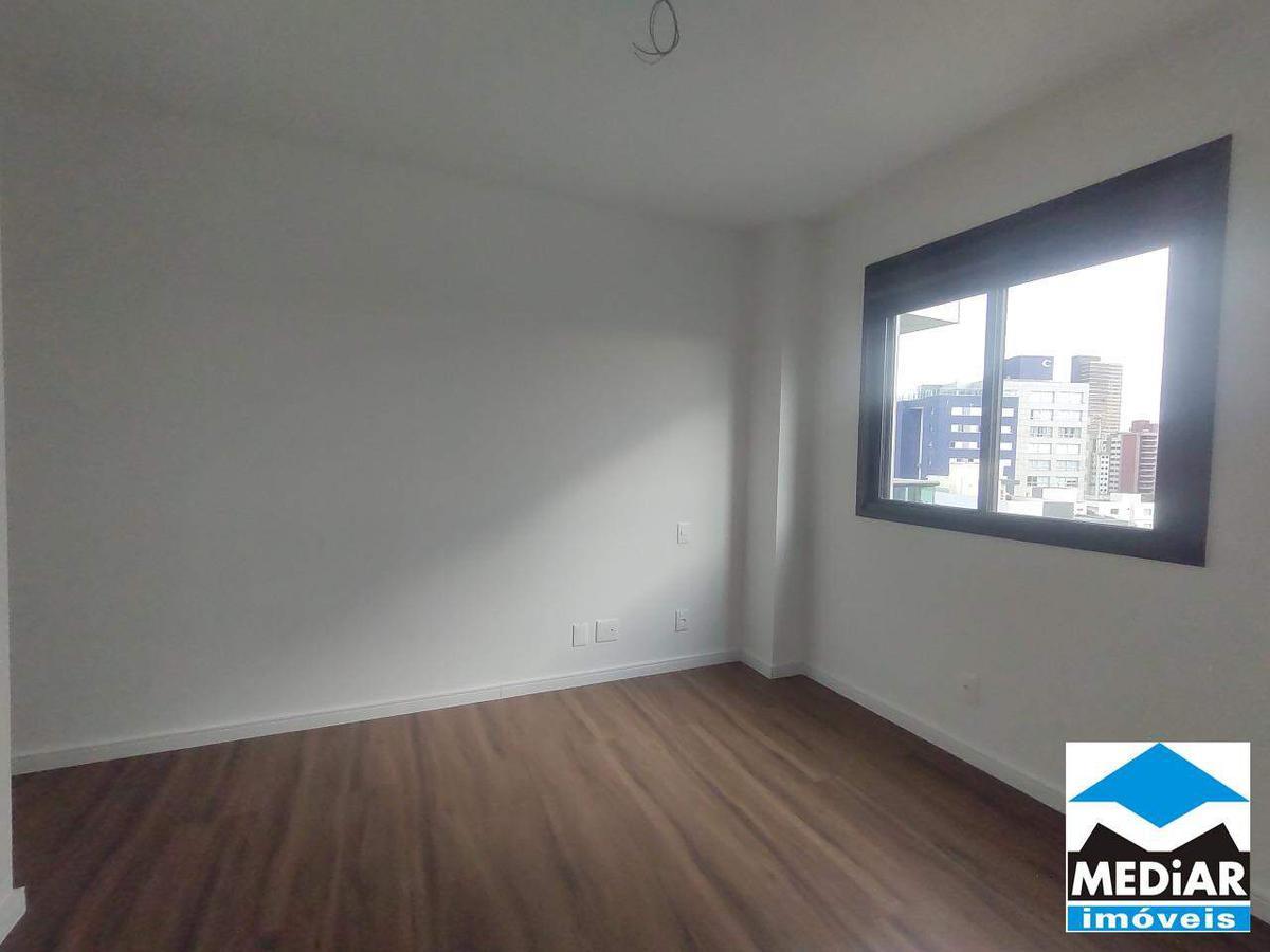Apartamento, Serra, 4 Quartos, 3 Vagas, 3 Suítes