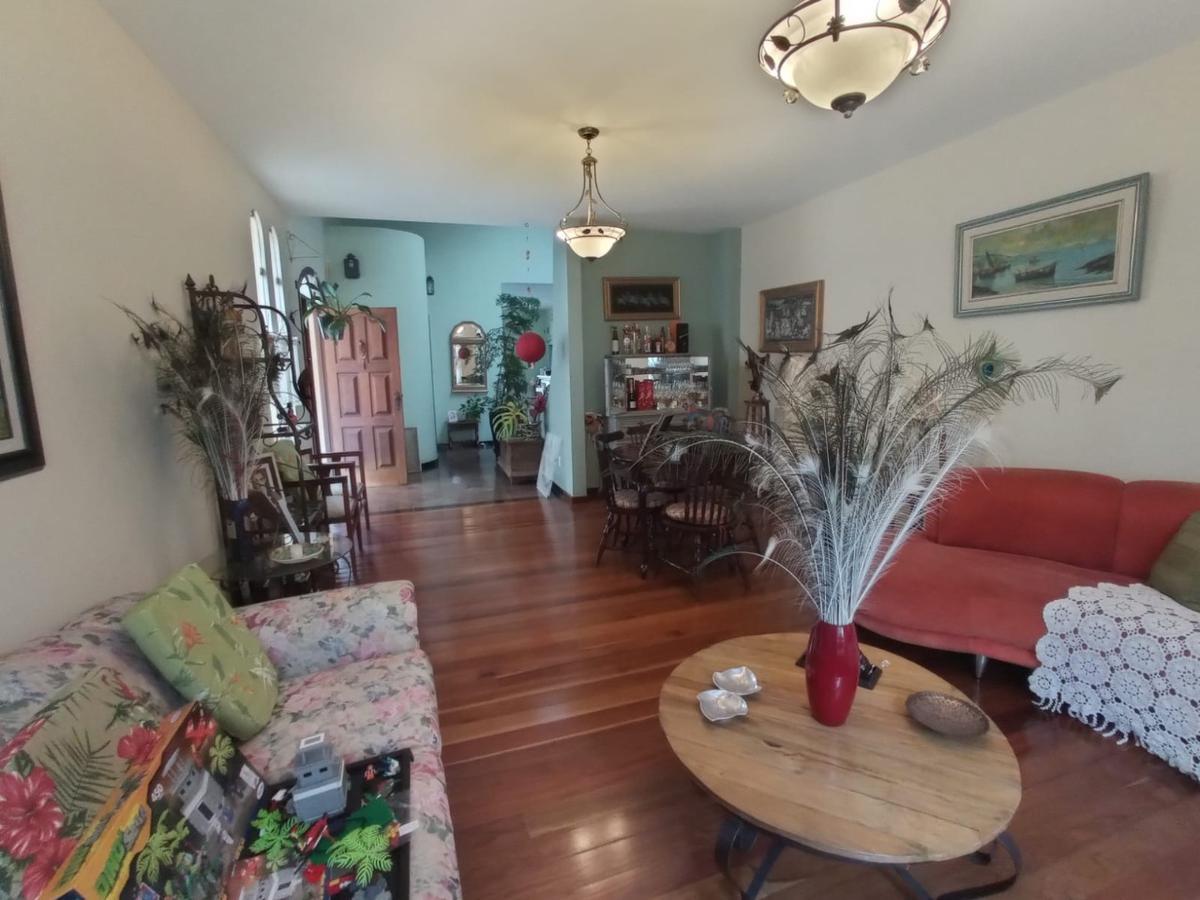 Casa, Buritis, 4 Quartos, 3 Vagas, 2 Suítes