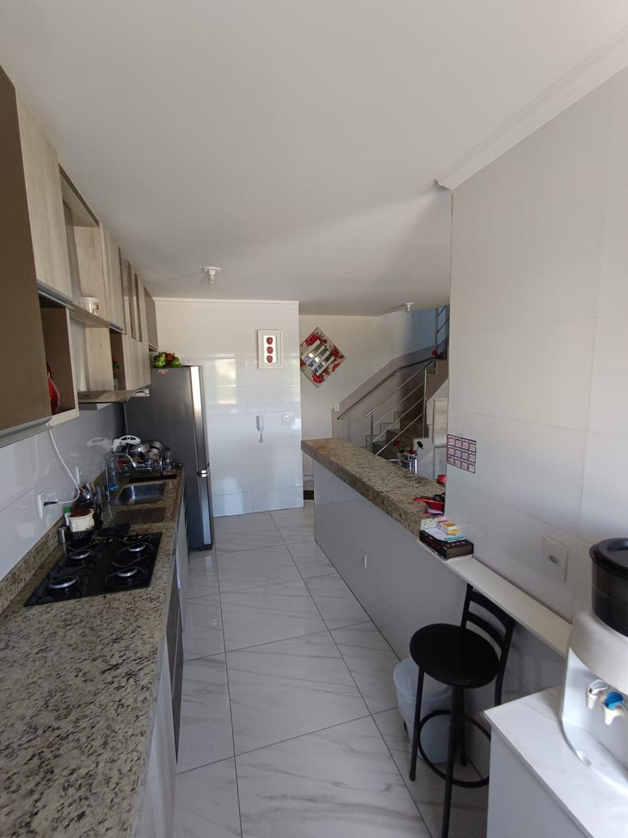 Cobertura, Arvoredo, 3 Quartos, 2 Vagas, 1 Suíte