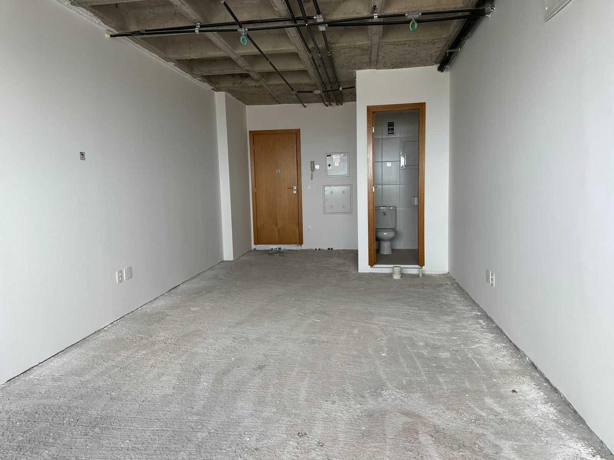 Sala, Estoril, 1 Quarto, 1 Vaga