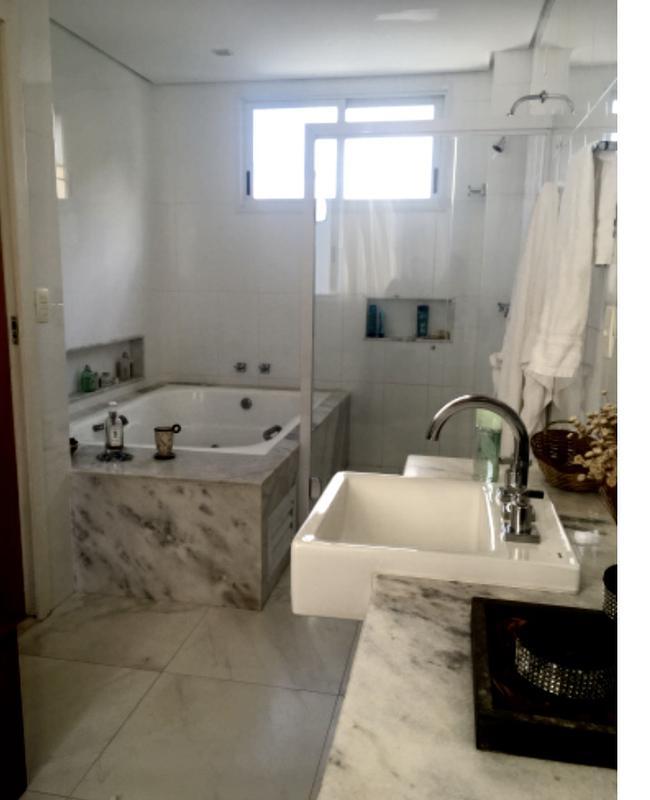 Casa, Mangabeiras, 4 Quartos, 3 Vagas, 3 Suítes