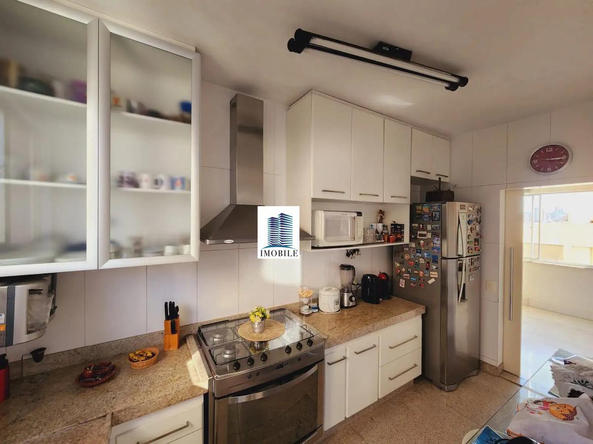 Apartamento, Funcionários, 4 Quartos, 2 Vagas, 1 Suíte