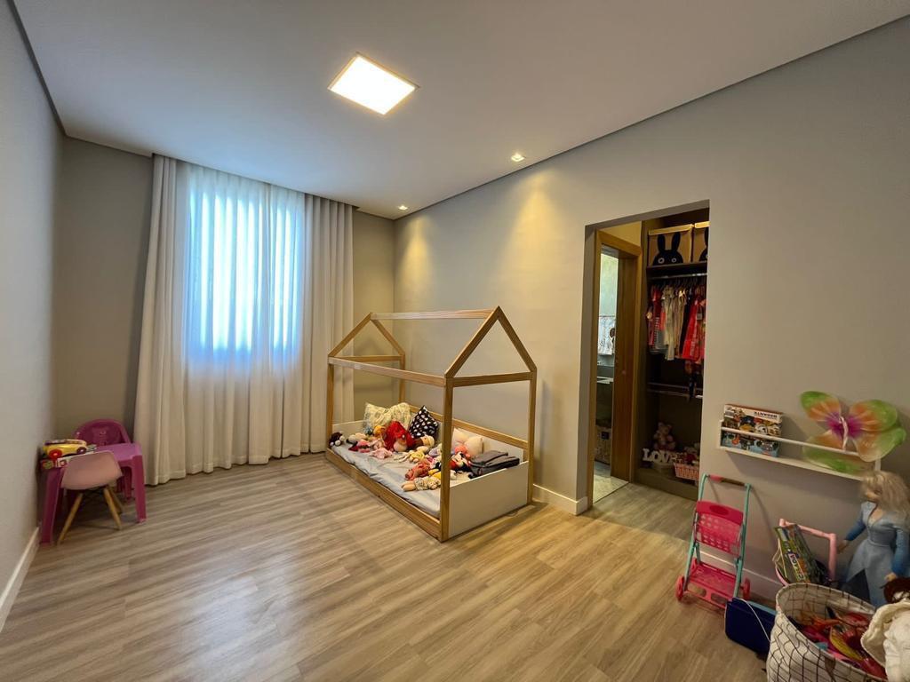 Casa, Gran Park, 4 Quartos, 4 Vagas, 3 Suítes