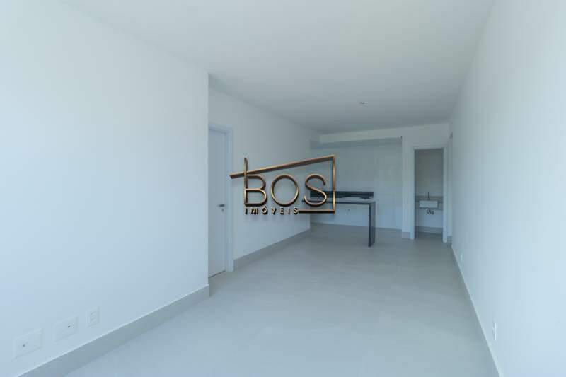 Apartamento, Sagrada Família, 3 Quartos, 2 Vagas, 1 Suíte